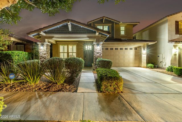 10529 E DURANT Drive, Mesa, AZ 85212