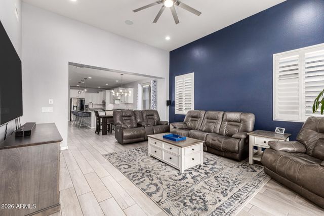 10529 E DURANT Drive, Mesa, AZ 85212