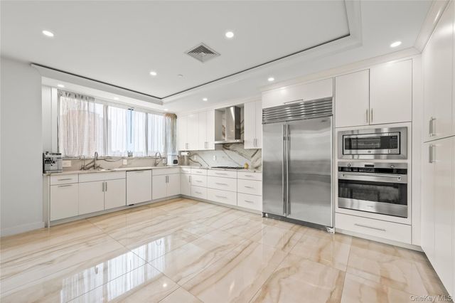 99-31 66th Avenue 7A, Rego Park, NY 11374