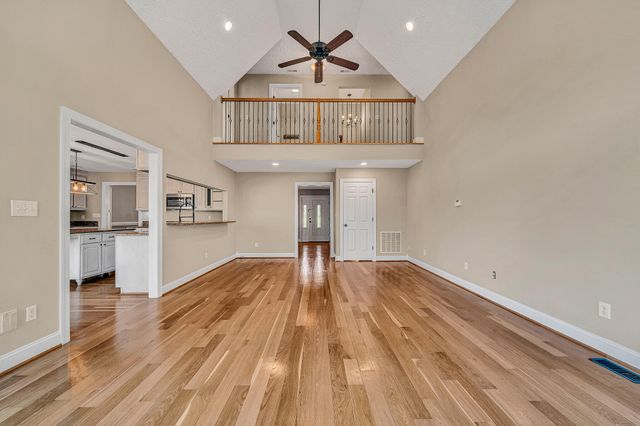 1087 Strawberry Hill CT, Vinton, VA 24179