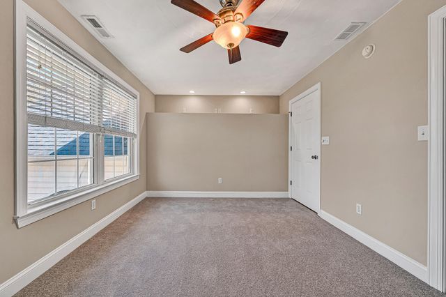1087 Strawberry Hill CT, Vinton, VA 24179