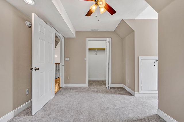1087 Strawberry Hill CT, Vinton, VA 24179