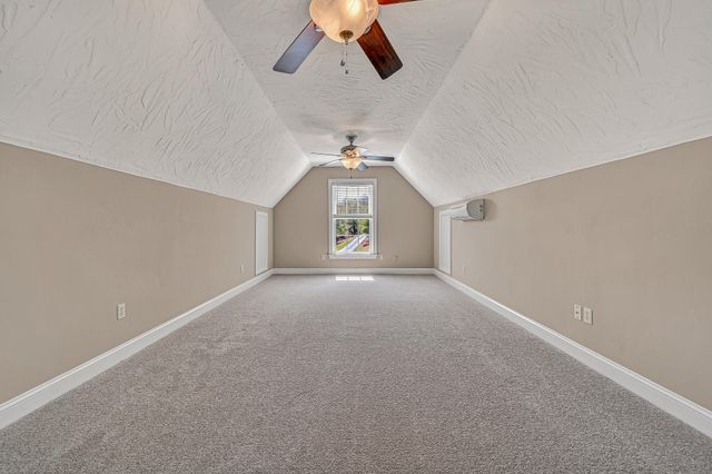 1087 Strawberry Hill CT, Vinton, VA 24179