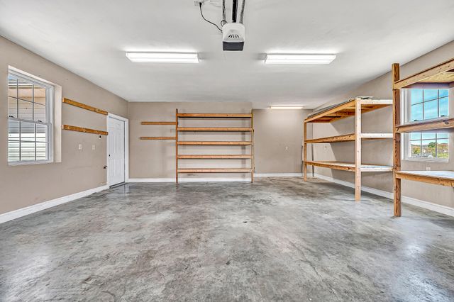 1087 Strawberry Hill CT, Vinton, VA 24179