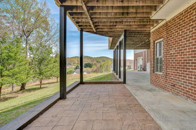 1087 Strawberry Hill CT, Vinton, VA 24179