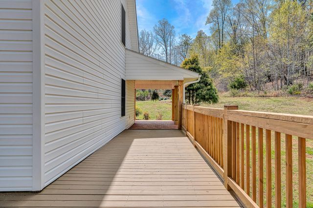 1087 Strawberry Hill CT, Vinton, VA 24179