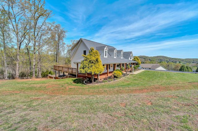 1087 Strawberry Hill CT, Vinton, VA 24179