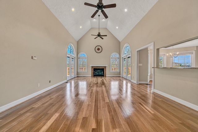 1087 Strawberry Hill CT, Vinton, VA 24179