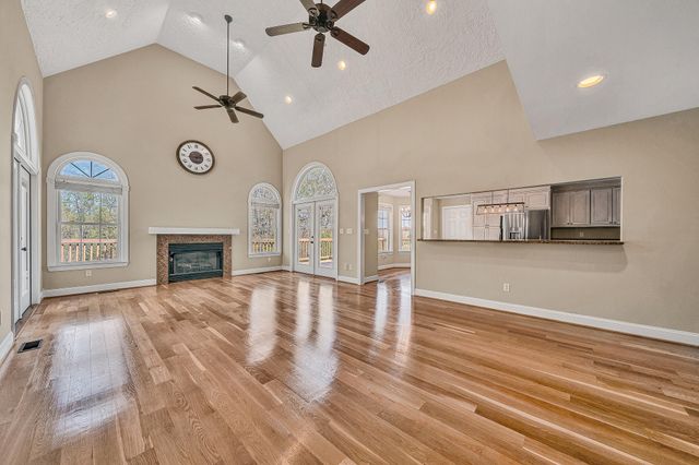 1087 Strawberry Hill CT, Vinton, VA 24179