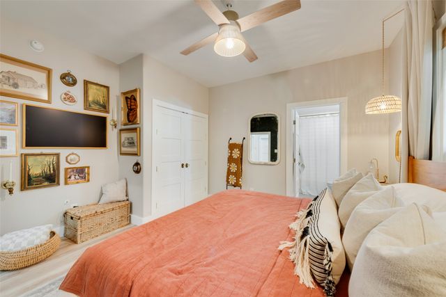 710 N Sherman Street, Ennis, TX 75119