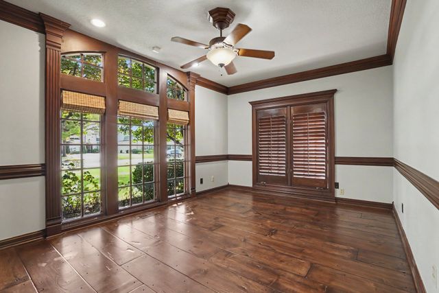 10106 S Maplewood Avenue, Tulsa, OK 74137