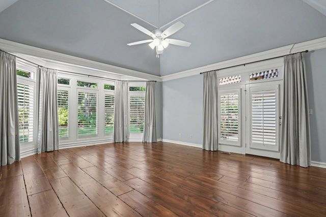 10106 S Maplewood Avenue, Tulsa, OK 74137