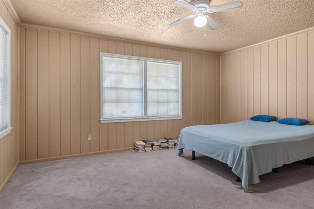 1716 Jacqueline Court, Fort Worth, TX 76112