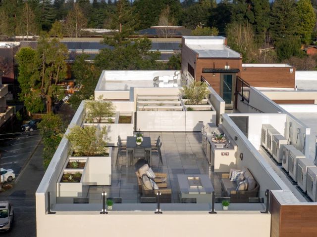 389 First Street 31, Los Altos, CA 94022