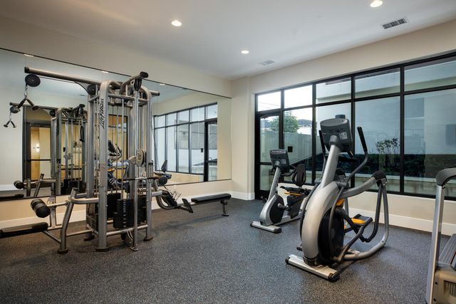 389 First Street 31, Los Altos, CA 94022