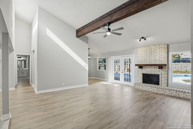 6719 Country Field, San Antonio, TX 78240