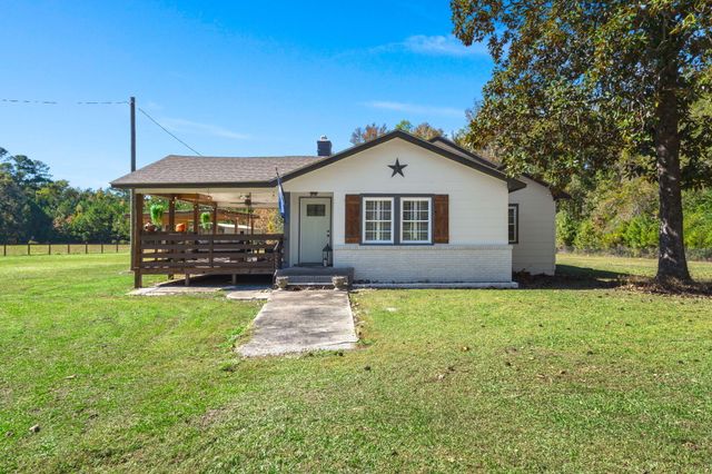 12489 Round O Road, Round O, SC 29474