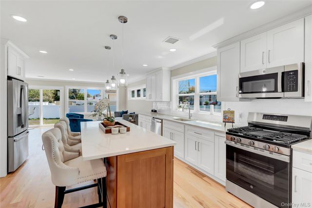 710 Franklin Avenue, Massapequa, NY 11758