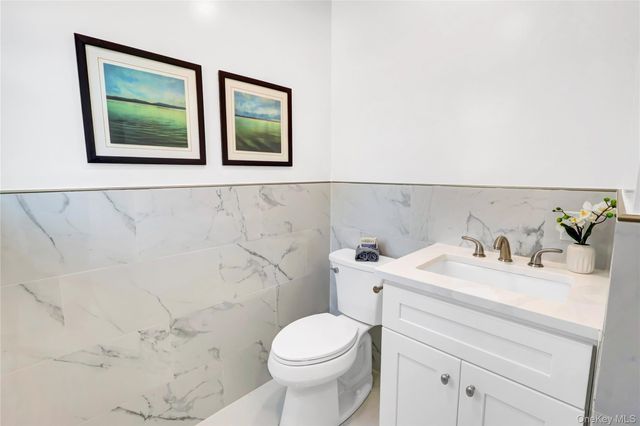 710 Franklin Avenue, Massapequa, NY 11758