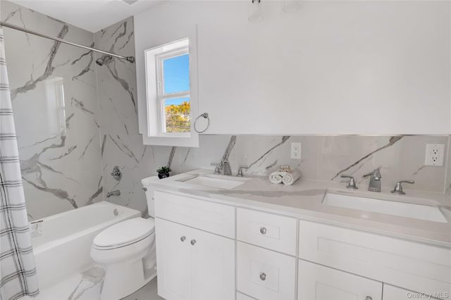 710 Franklin Avenue, Massapequa, NY 11758