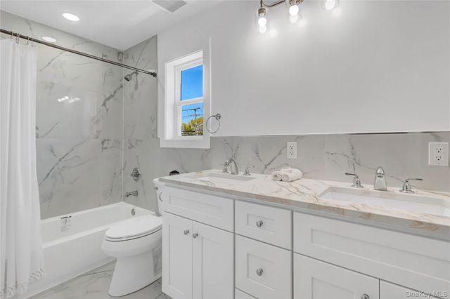 710 Franklin Avenue, Massapequa, NY 11758