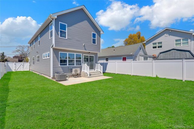 710 Franklin Avenue, Massapequa, NY 11758