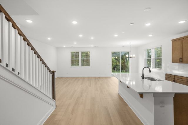 2322 Williamsport Landing, Columbia, TN 38401