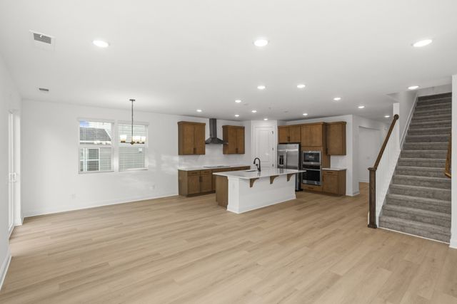 2322 Williamsport Landing, Columbia, TN 38401