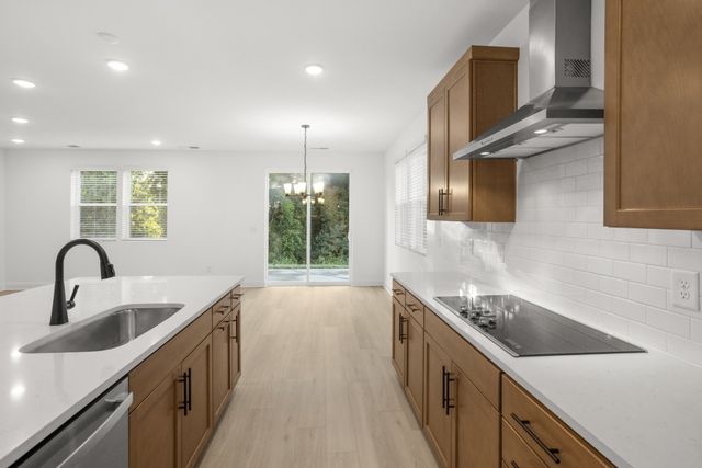 2322 Williamsport Landing, Columbia, TN 38401