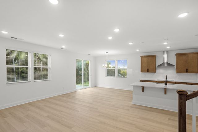 2322 Williamsport Landing, Columbia, TN 38401