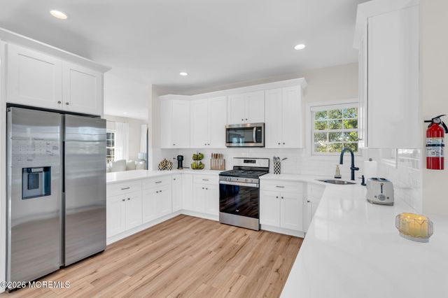 122 Dock Street, Union Beach, NJ 07735