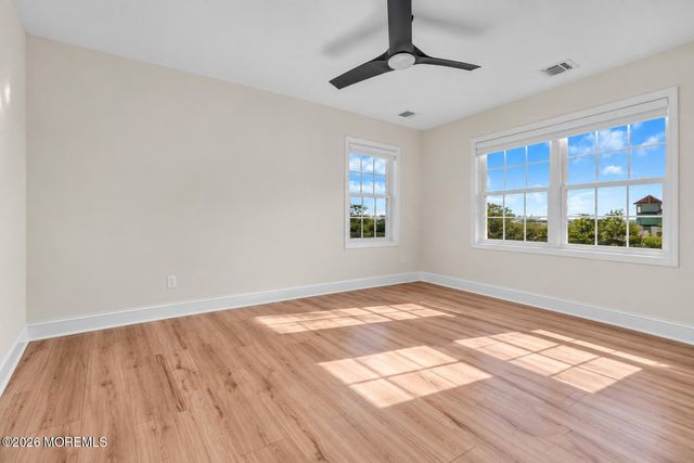 122 Dock Street, Union Beach, NJ 07735