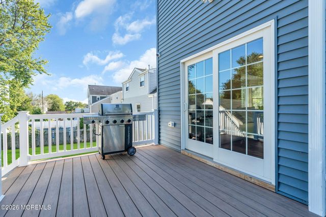 122 Dock Street, Union Beach, NJ 07735