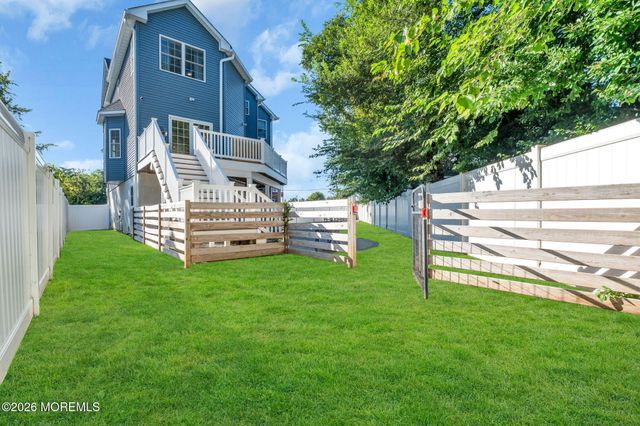 122 Dock Street, Union Beach, NJ 07735