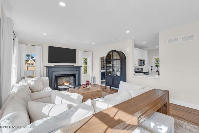 122 Dock Street, Union Beach, NJ 07735