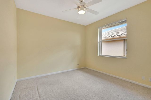 5266 Landon Circle, Boynton Beach, FL 33437