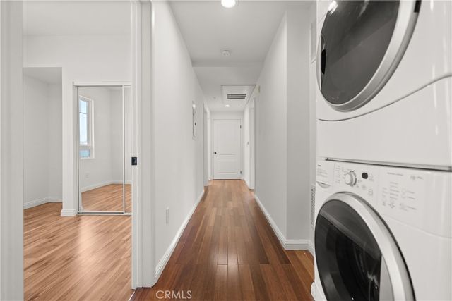 949 S Manhattan Place 203, Los Angeles, CA 90019