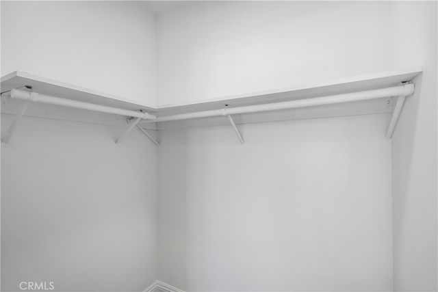 949 S Manhattan Place 203, Los Angeles, CA 90019