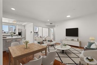 949 S Manhattan Place 203, Los Angeles, CA 90019
