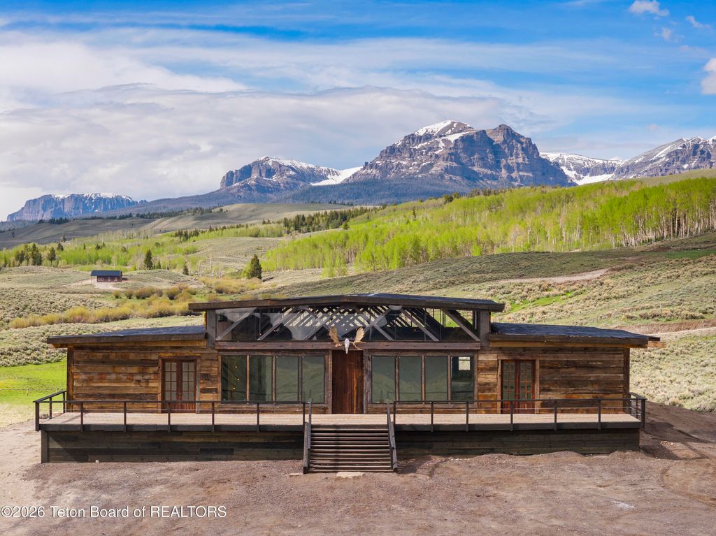 169 RAMSHORN RANCH Road, Dubois, WY 82513 photo 4