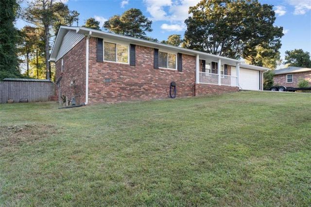 3964 Wedgewood Drive, Douglasville, GA 30135