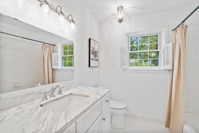 255 ANDREW WAY RD, Collierville, TN 38017