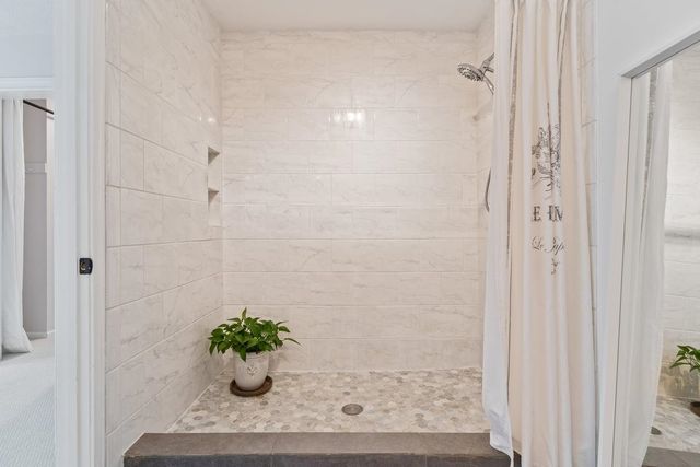 255 ANDREW WAY RD, Collierville, TN 38017