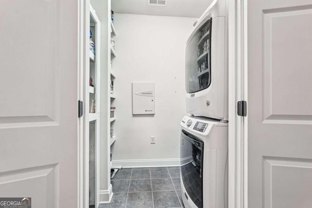 4334 Lanier Ridge Walk 1403, Cumming, GA 30041