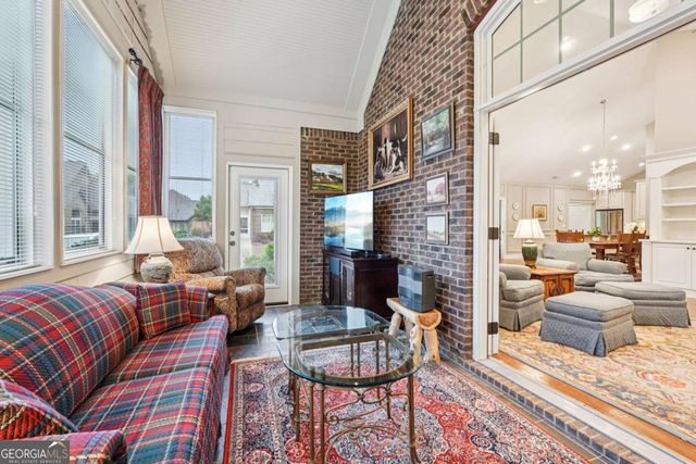 4334 Lanier Ridge Walk 1403, Cumming, GA 30041