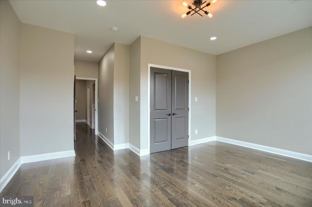 1811 MADISON AVE, Baltimore, MD 21217