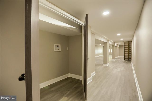 1811 MADISON AVE, Baltimore, MD 21217
