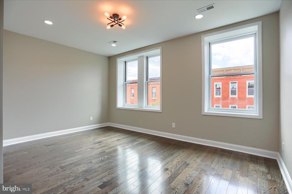 Image 24 of property listing at 1811 MADISON AVE, Baltimore, MD 21217
