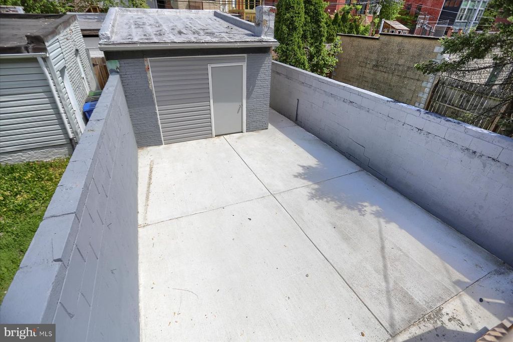 Image 35 of property listing at 1811 MADISON AVE, Baltimore, MD 21217