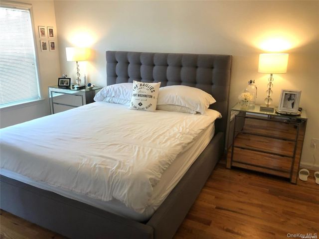 9 Mohegan Avenue A, Port Washington, NY 11050